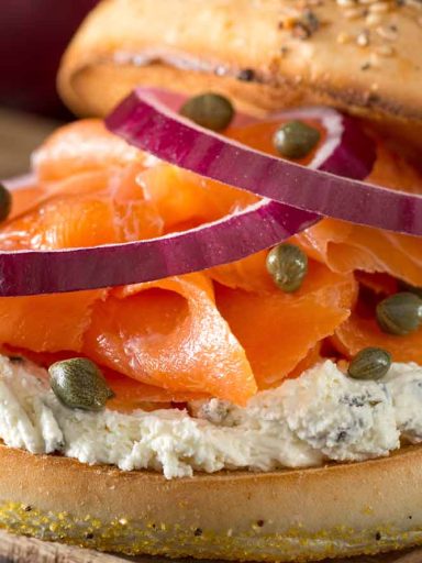 Smoked Salmon with Bagel & Cream cheese