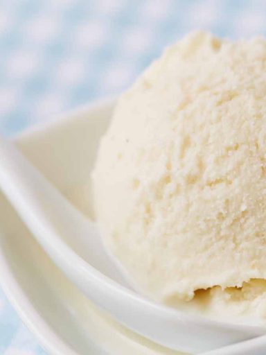 Homemade Vanilla Ice Cream