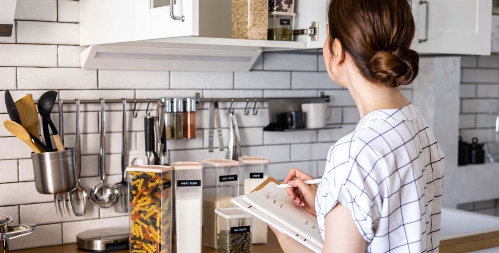 kitchen organizing