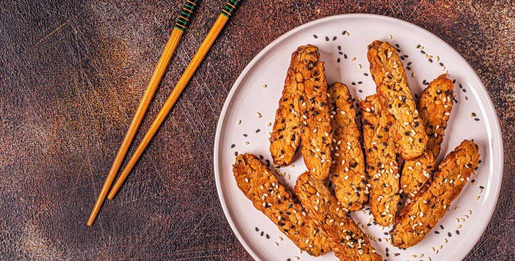 Fried Tempeh with Sesame Seeds