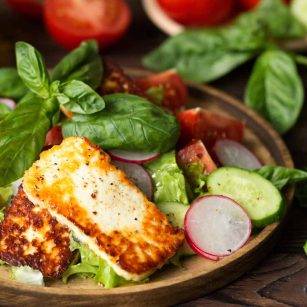 Grilled Halloumi Salad